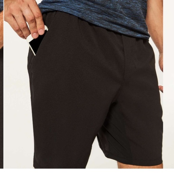 Lululemon Pace Breaker Short 8.5" Swim
Black size M shorts summer athletic - Picture 3 of 13